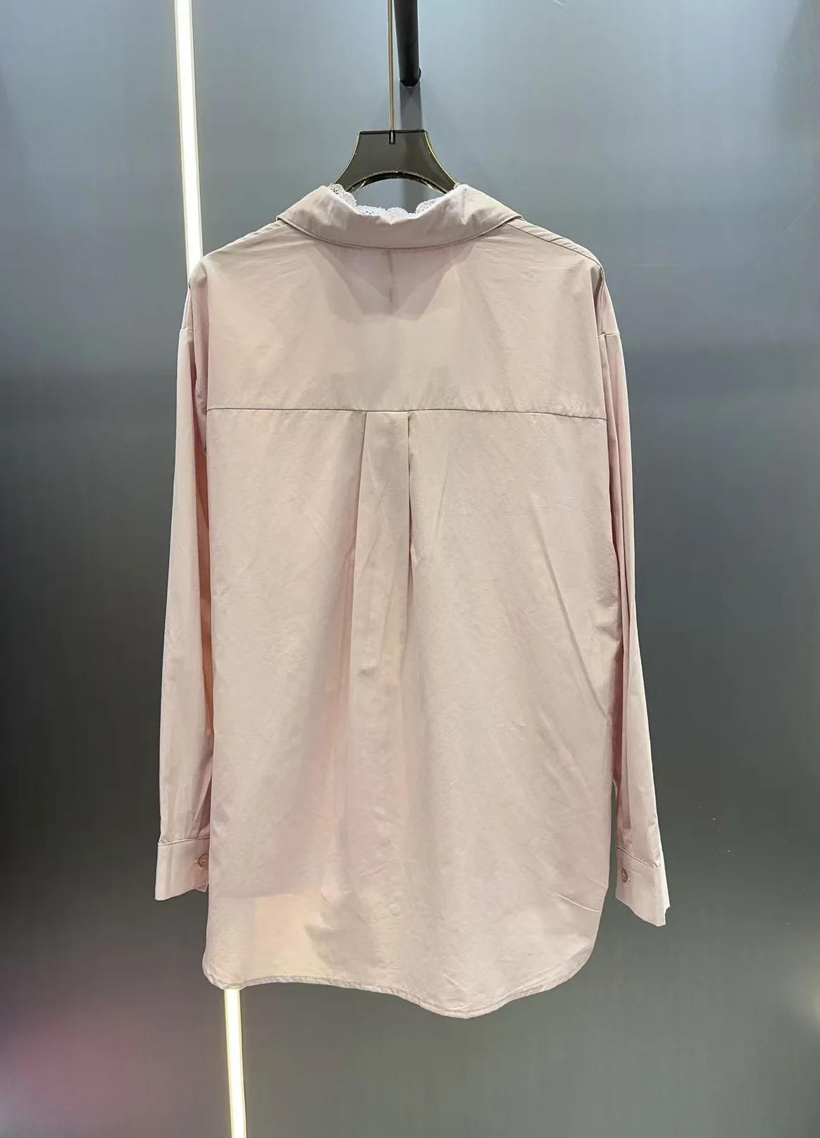 

2025 Autumn/Winter New Women's Wear Solid Color Fashion Simple Shirt