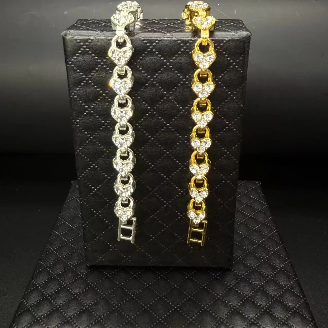 طقم أساور للسيدات مكون من قطعتين، أساور ذهبية وفضية على شكل قلب بلونين، طراز بسيط، هدية الهالوين، هدية عيد ميلاد #3