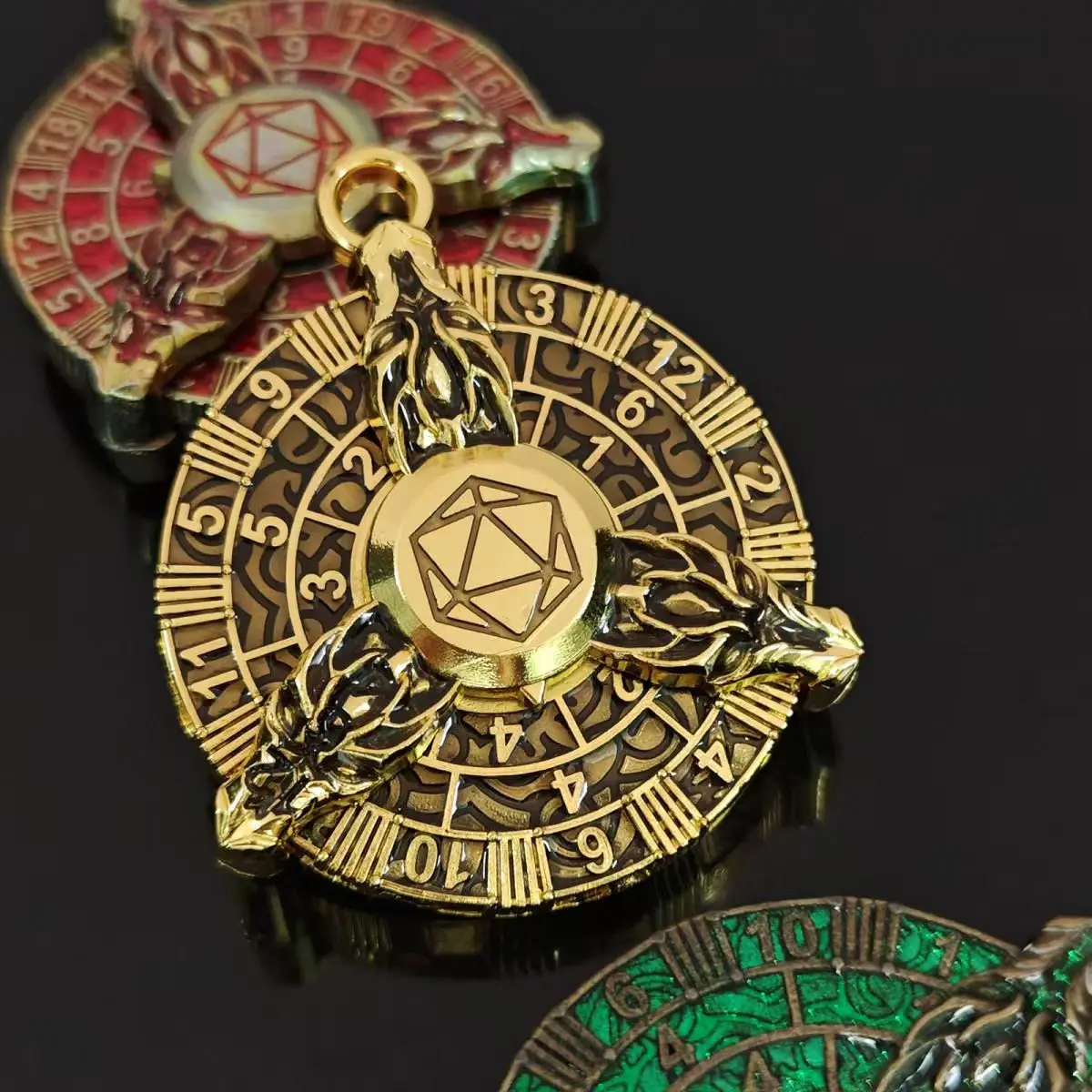 

Golden Roulette Dices Metal Spinning Compass Dice 7-in-1 DND Dice Spinner for Dungeon and Dragons DND Game Dice Roulette Dices
