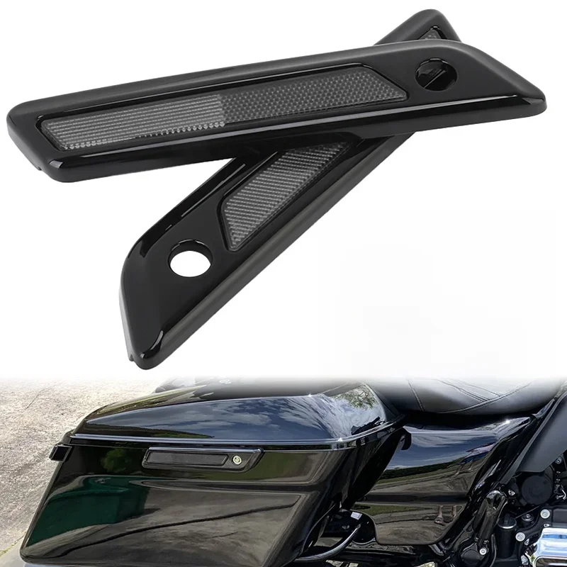 Motocykl czarna twarda sakwa pokrywa zatrzaskowa odblaski dymu dla Harley Touring Road King Road Glide przemieszczanie się po ulicy 2014-up — zdjęcie 2