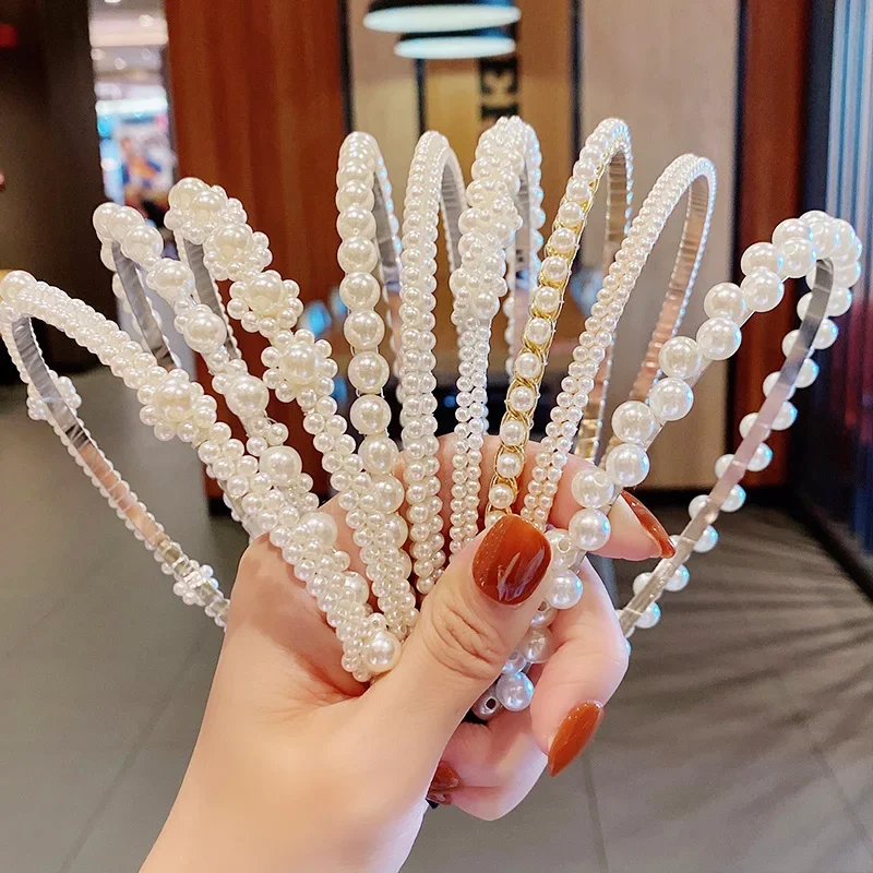 Serre-têtes élégants vintage pour femmes, ornés de perles, en métal simple, accessoires de mode pour cheveux