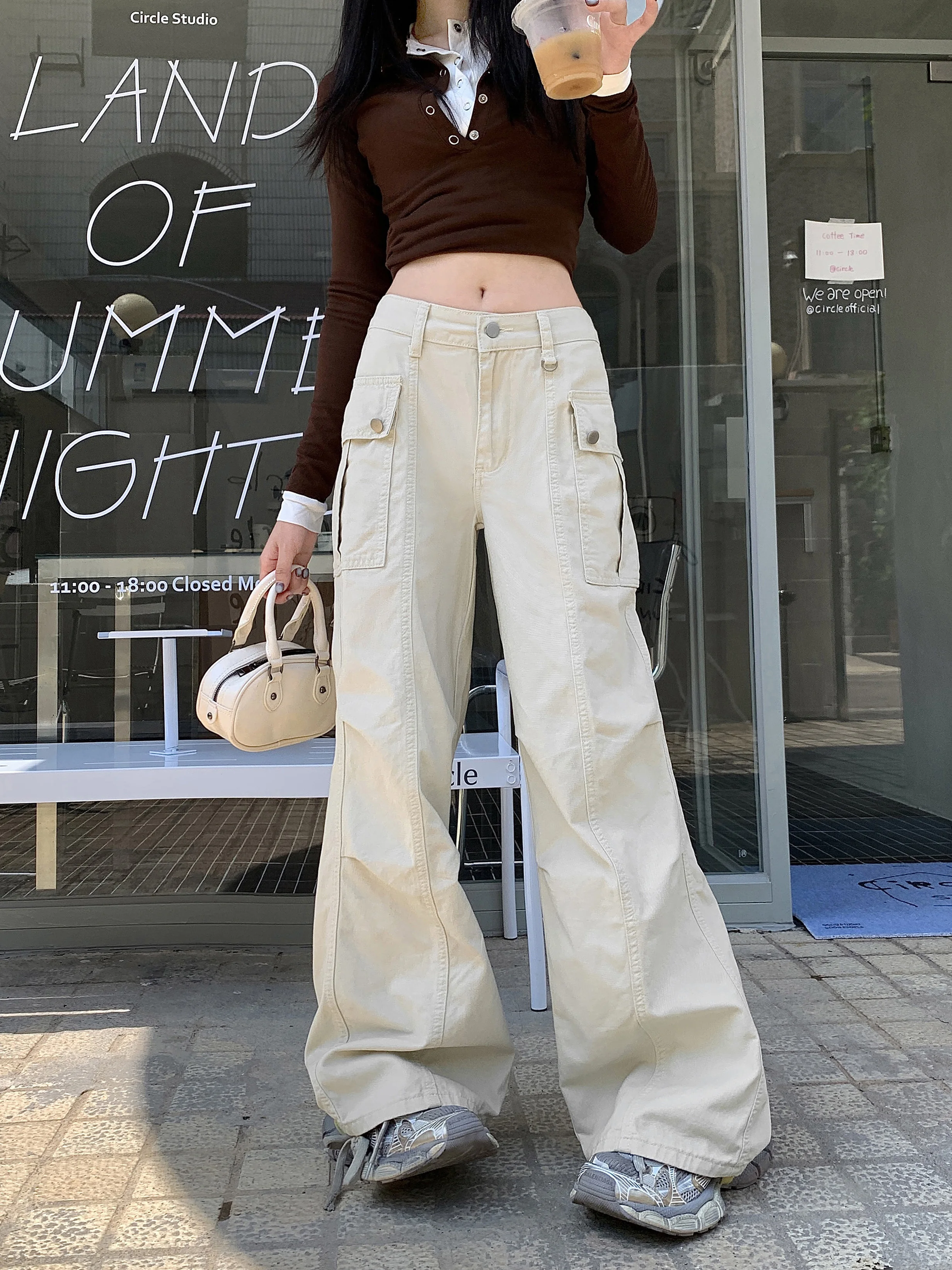 Pantalones multibolsillos con botones de color albaricoque para mujer, moda coreana Harajuku, pantalones de trabajo de calle alta, pantalones rectos sueltos de cintura alta de los años 90