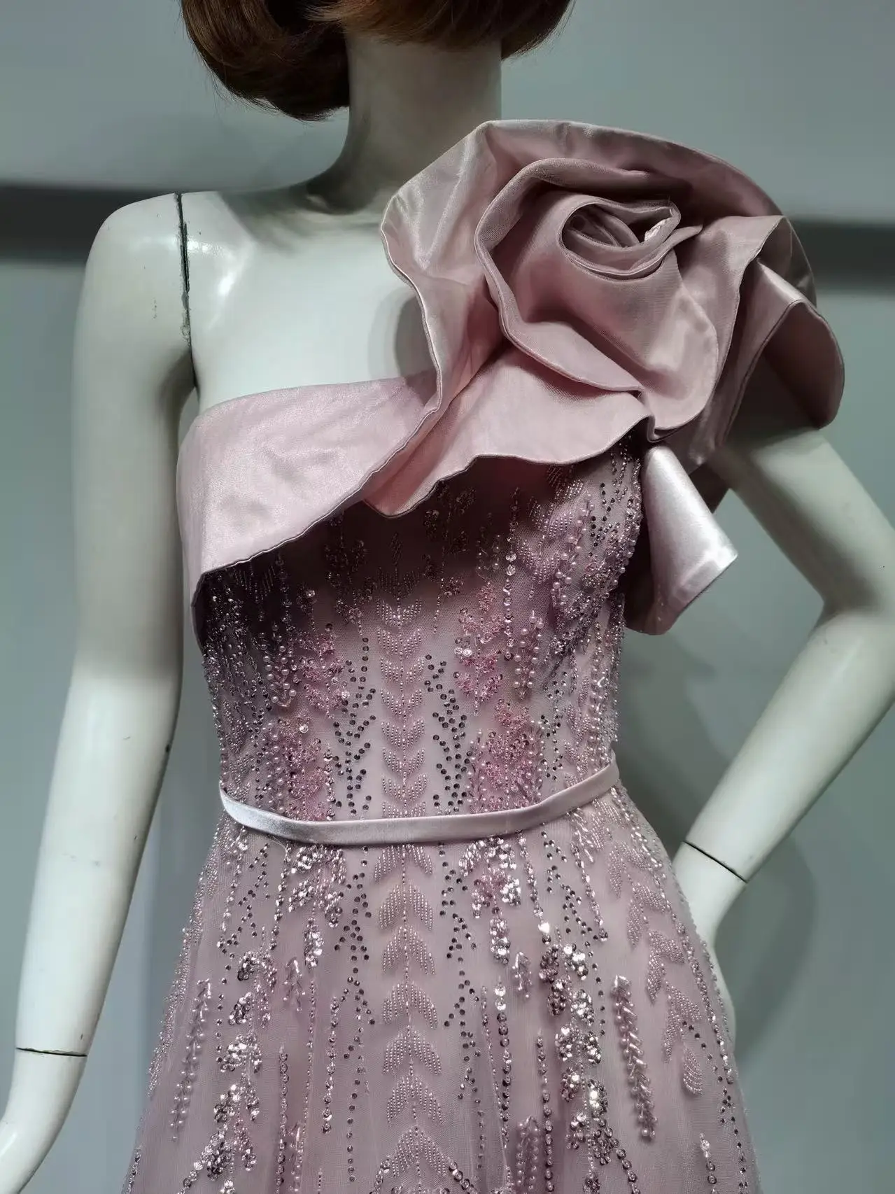 شاليمار تشانغ فستان طويل فاخر وردي فساتين الحفلات للفتيات فساتين الماس اليدوية للنساء حفل زفاف مخصص