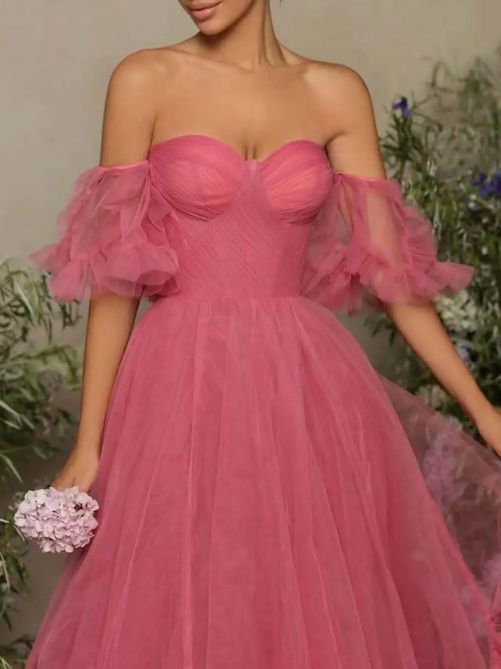 Off Shoulder Tulle Prom Dress Ruffle Puffy Ball Gowns A Line Backless Formal Evening Party Sweetheart Neckline Wedding Dresses