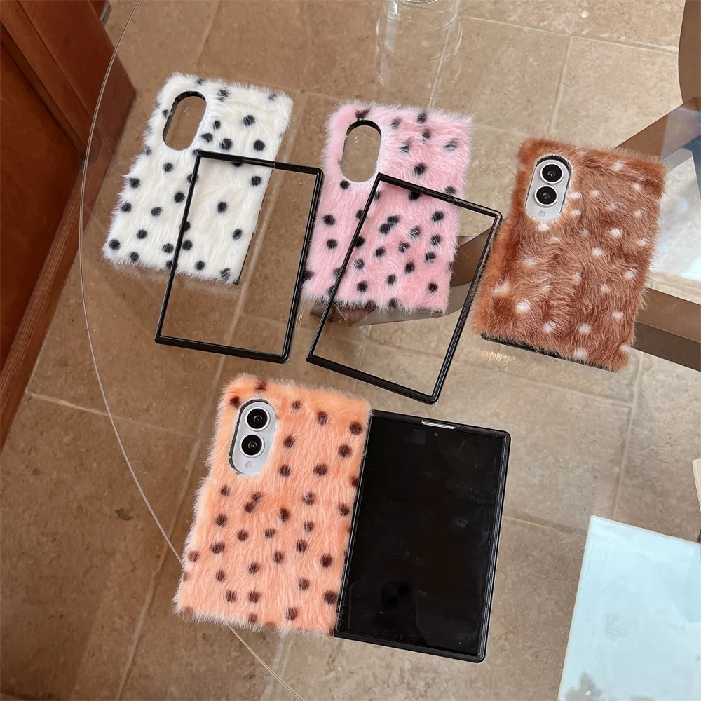 New Plush Cute Deer Phone Case for Samsung Galaxy Z Fold 8 Fold 7 6 5 4 Fold 8 Ultra Furry Anti-vibration Cover Korean Ins Style