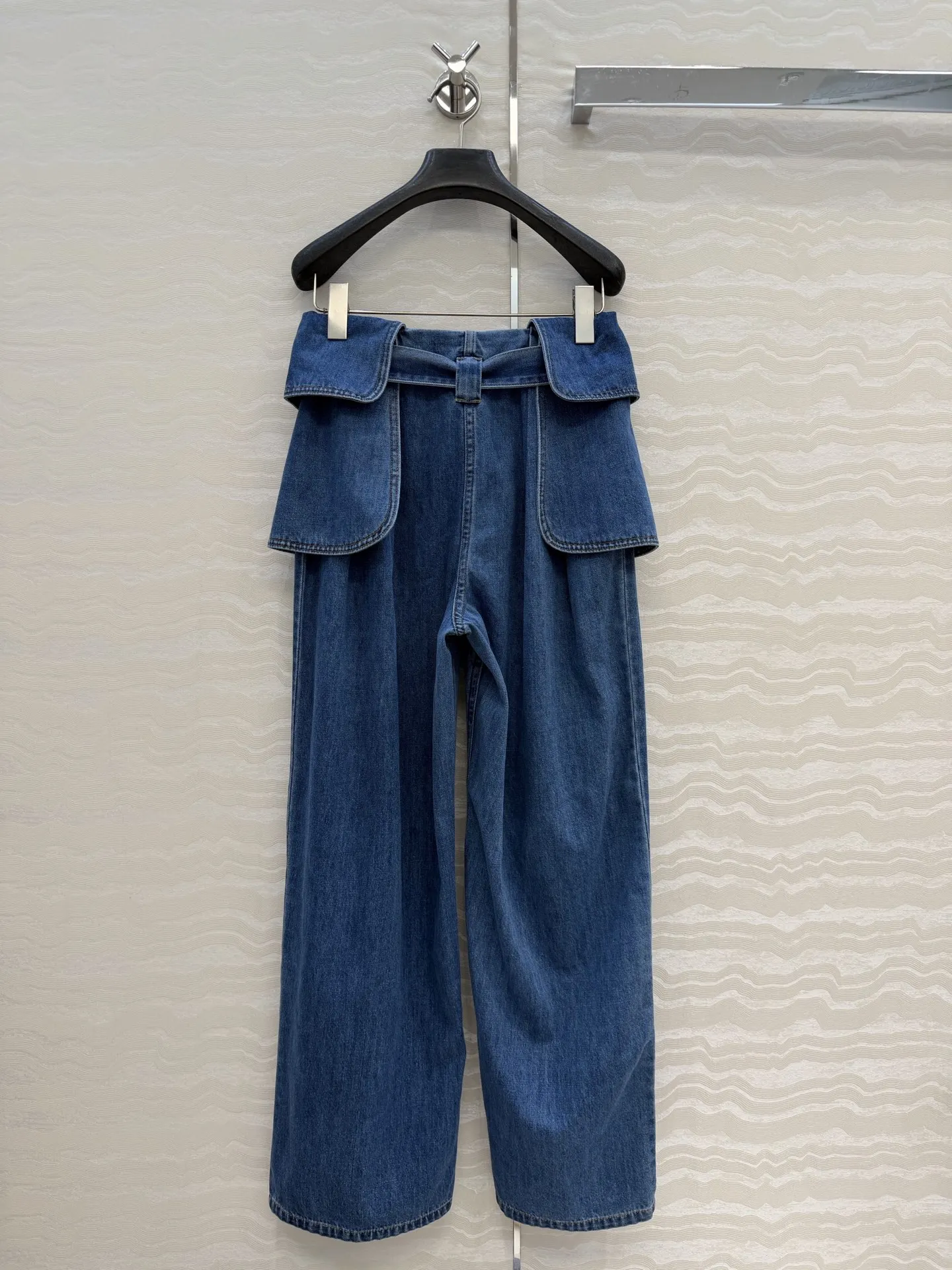 

Spring 2026 Women's New Style Wide-leg Denim Pants and Straight Leg Pants L22