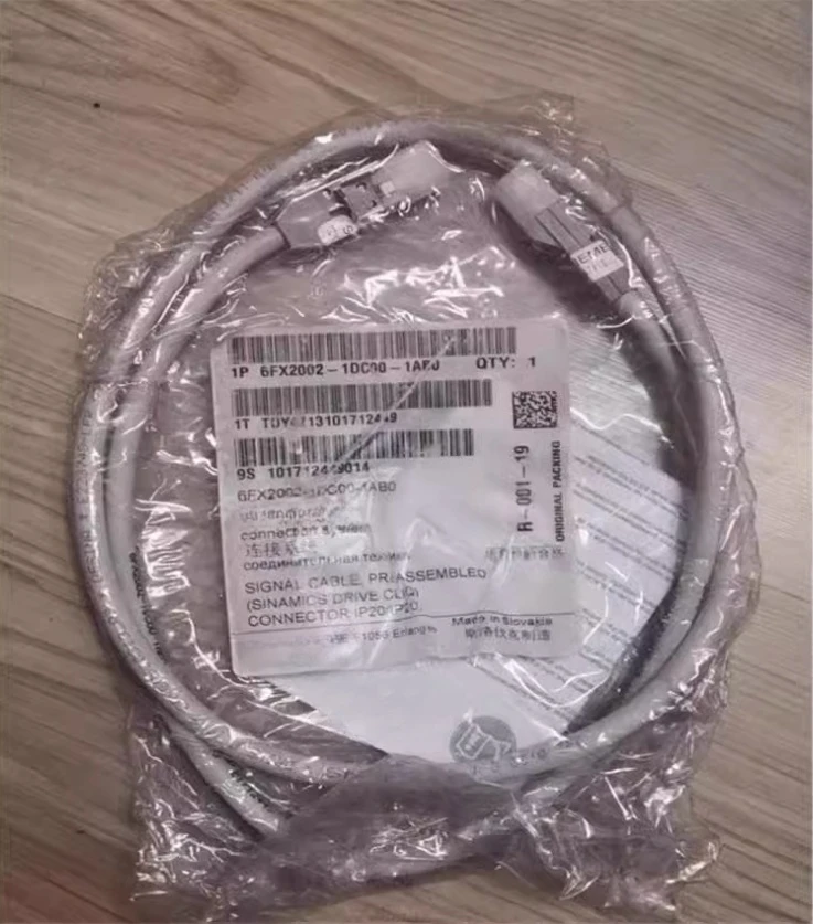 

6FX2002-1DC00-1AD0 6FX2002-1DC00-1AB0 New DRIVE-CLIQ CABLE IP20/IP20 LENGTH: 3 M