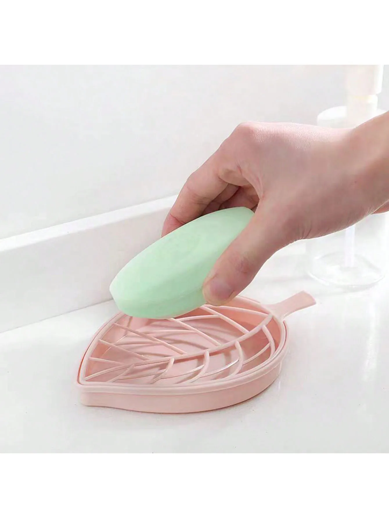 Creative Leaf Shaped Soap Holder For Bathroom Sink Soap Dish Tray With Drainage