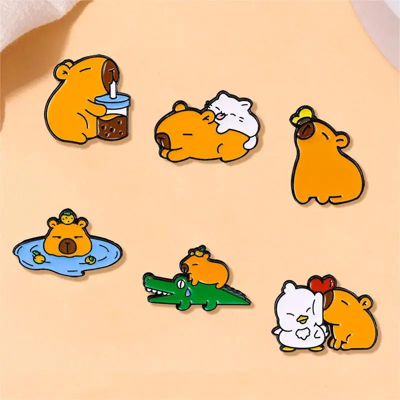 Bonito dos desenhos animados capivara esmalte broche criativo animal pato liga lapela pino crachá mochila roupas chapéu acessórios