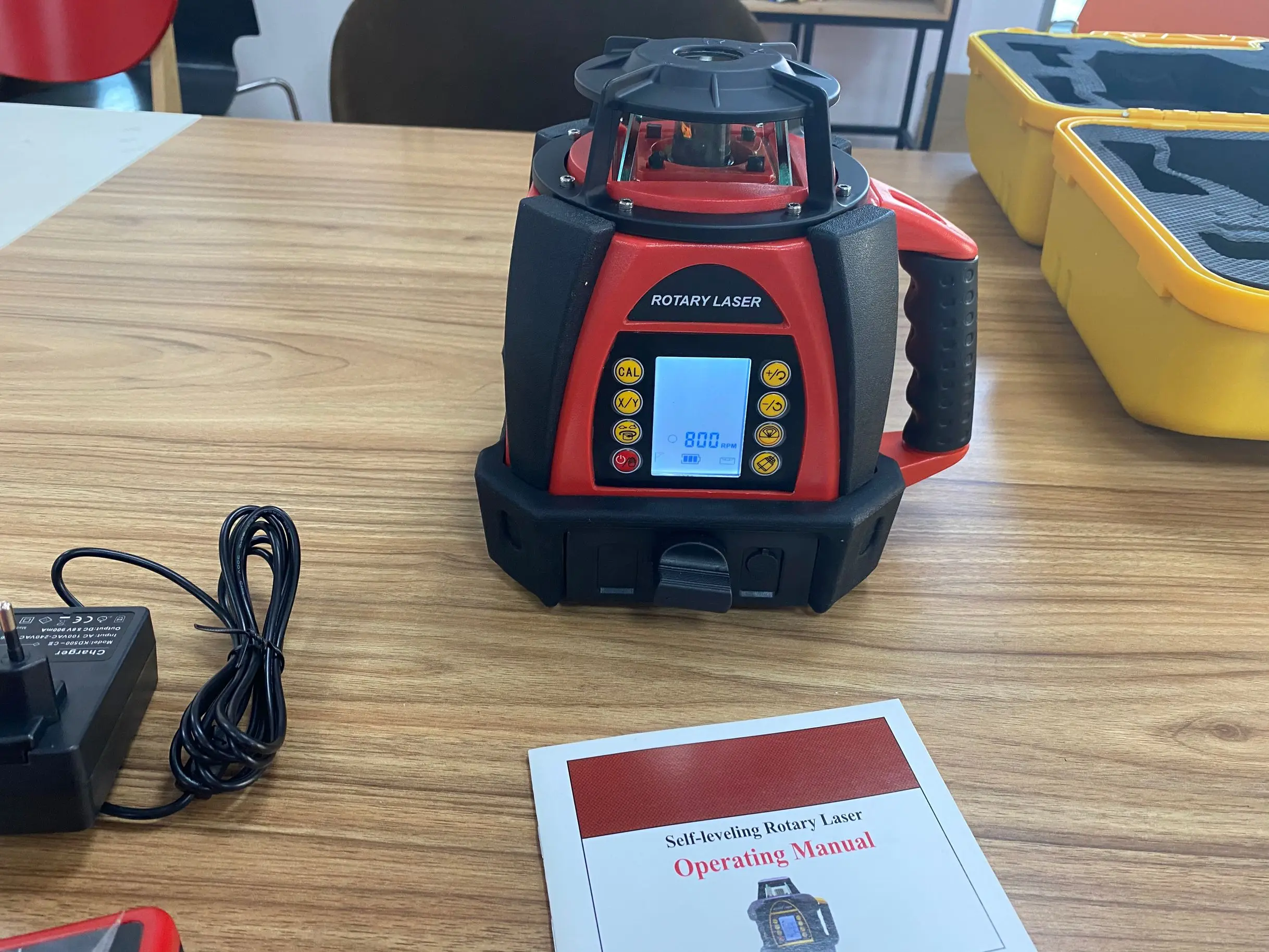 Heipoe HP207G Self-leveling Rotarying laser 500m working range Green Beam Rotary Laser Level with LCD
