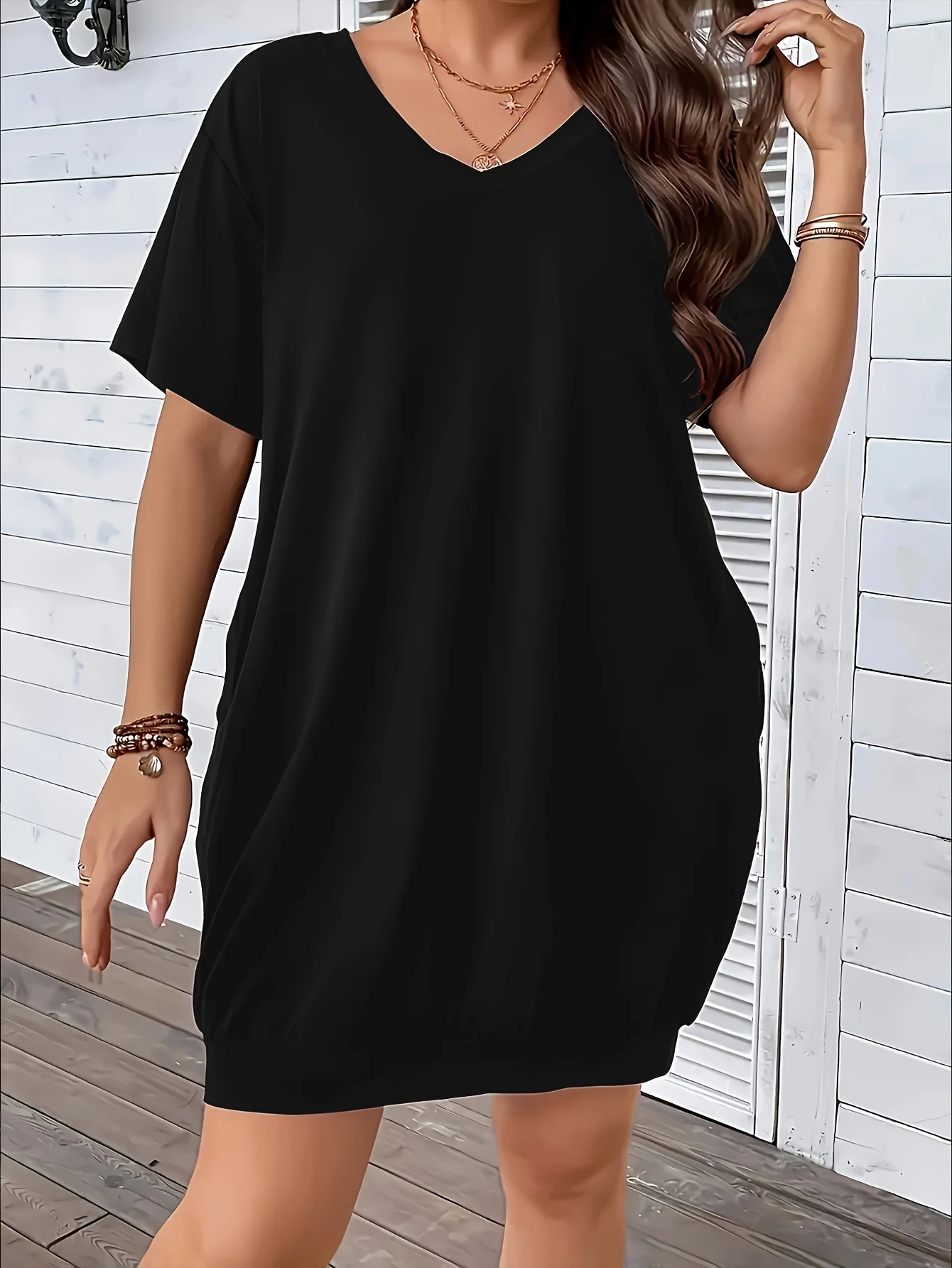 

Платье больших размеров с карманами и v-образным вырезом — элегантный однотонный цвет, эластичная ткань, весенне-летний стиль, повседневная одежда | Платье с вырезом | Повседневный стиль