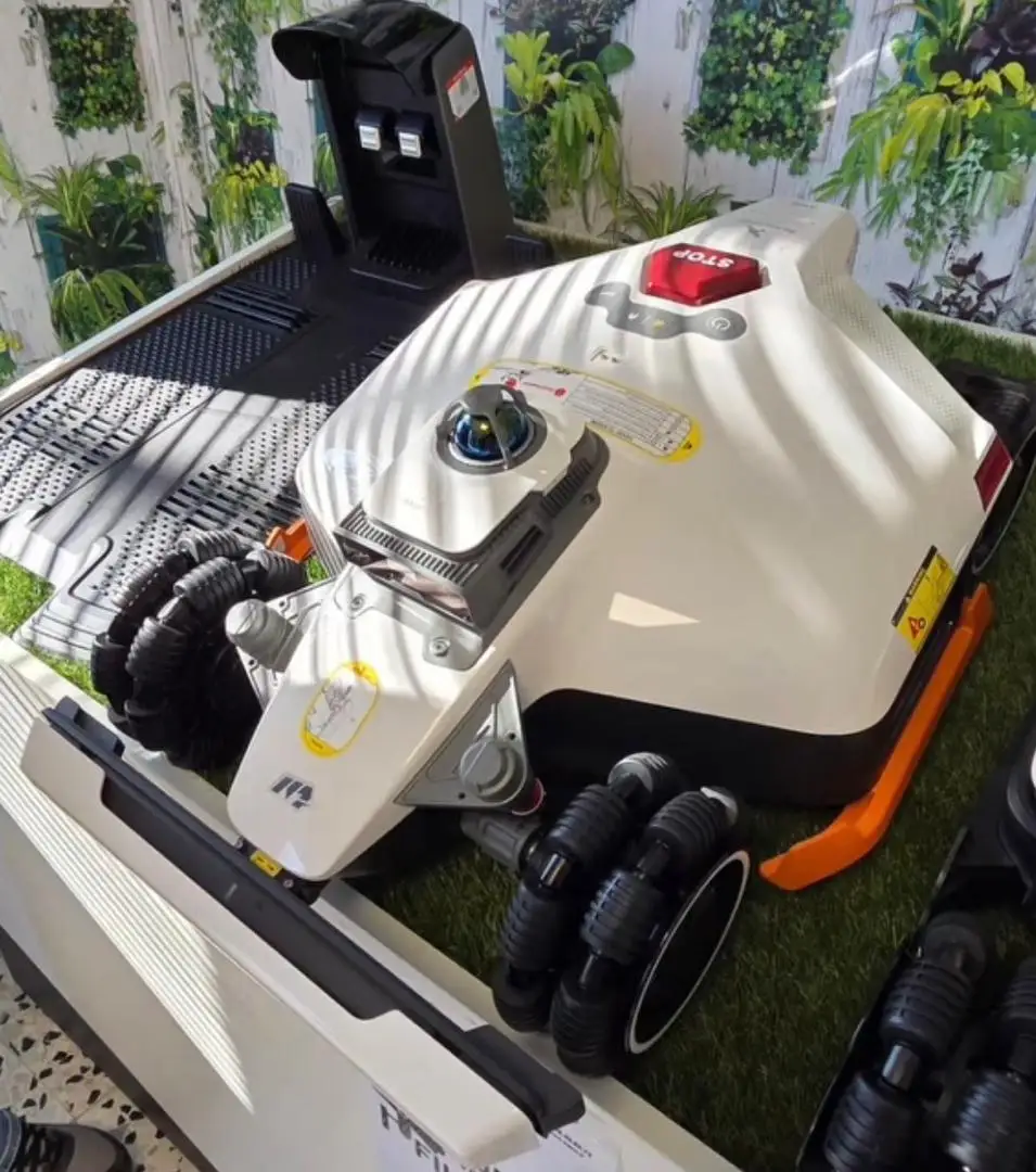 NEWLY-PROMOTED 2026-CES- Robotic lawnmower LUBA 3 AWD Mammotion .