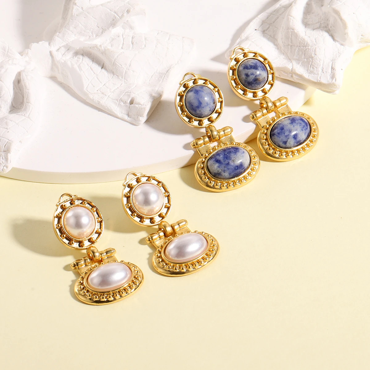 Luxury Vintage Flower Stud Earrings for Women Elegant Enamel Pearl Crystal Earrings Boho Turquoise Purple Party Jewelry Gift