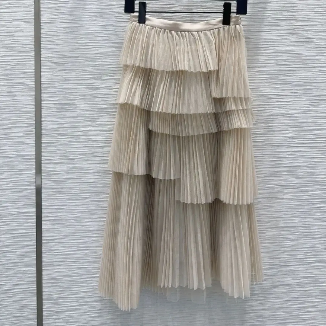 

Elegant Tulle Skirt for Women Grand and Stylish Women's Clothing Accessory