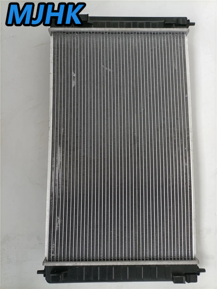 

MJHK 21410-3ST0A Fit For Nissan Bluebird Sylphy Radiator 214103ST0A