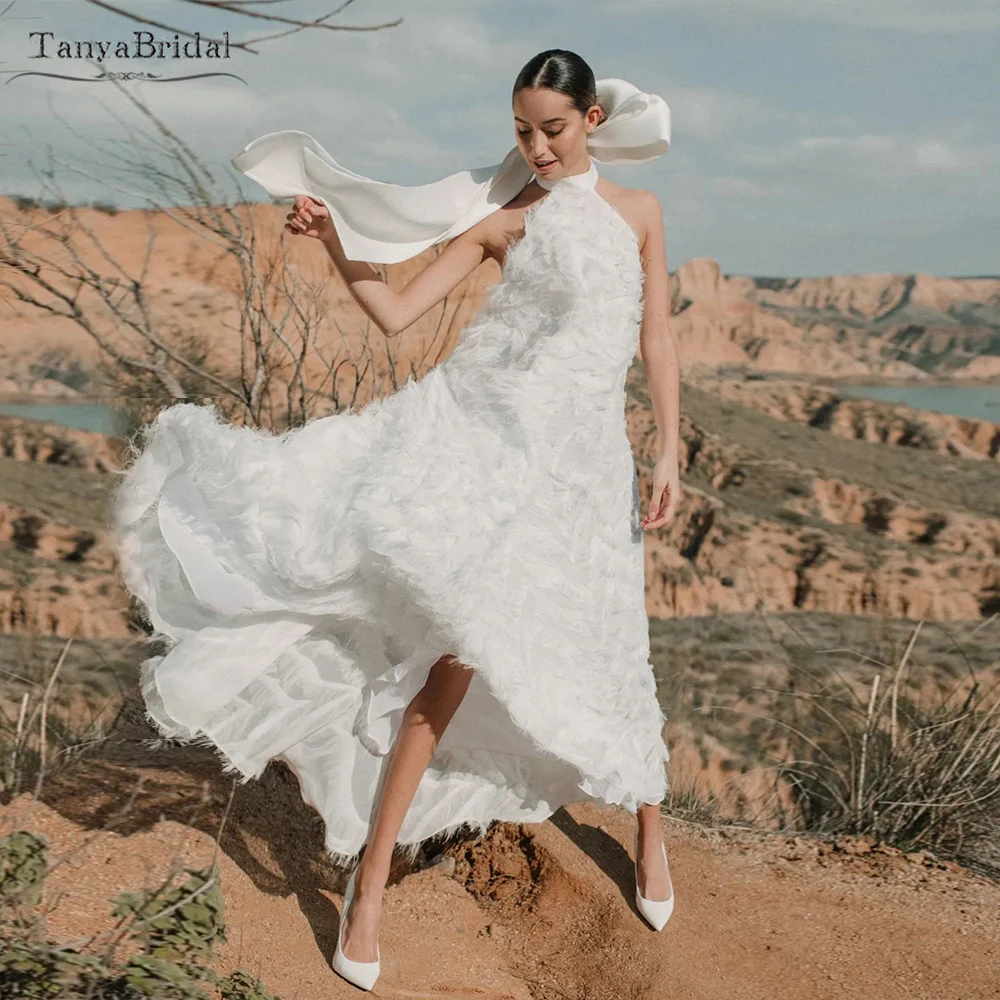 

Halter High Low Lovely Wedding Dresses A Line Backless Maxi Gowns With Bow Little Tassel Bridal Gowns DW666