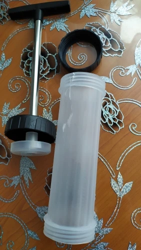 Manual Sausage Maker with 3 Stuffing Nozzles - Handheld Sausage Filler, Home Kitchen Sausage Stuffer Tool for Homemade Sausages photo review