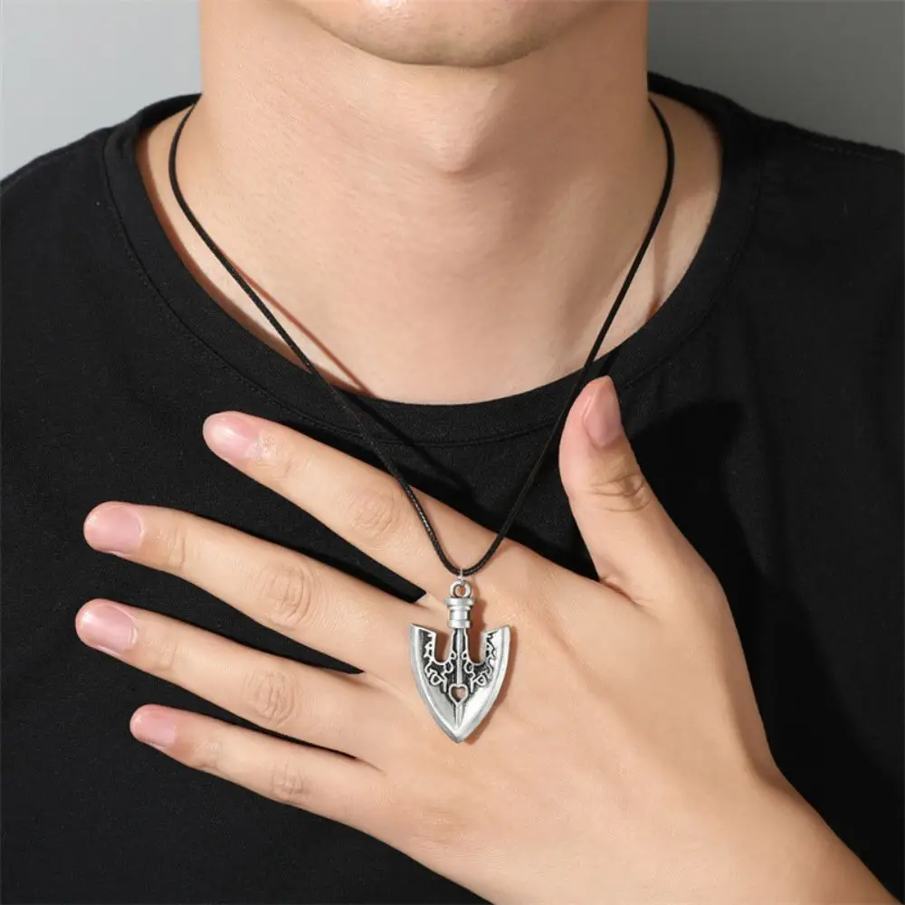 Anime JOJOS ADVENTURE Keychain Metal Pendant Charm