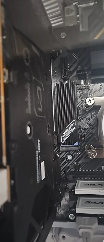 Netac NVMe SSD M2 1TB 2TB 500GB 250GB 3500MB/s SSD PCIe3.0 M.2 2280 SInternal Solid State Drives Disk NV3000 for Laptop Desktop photo review