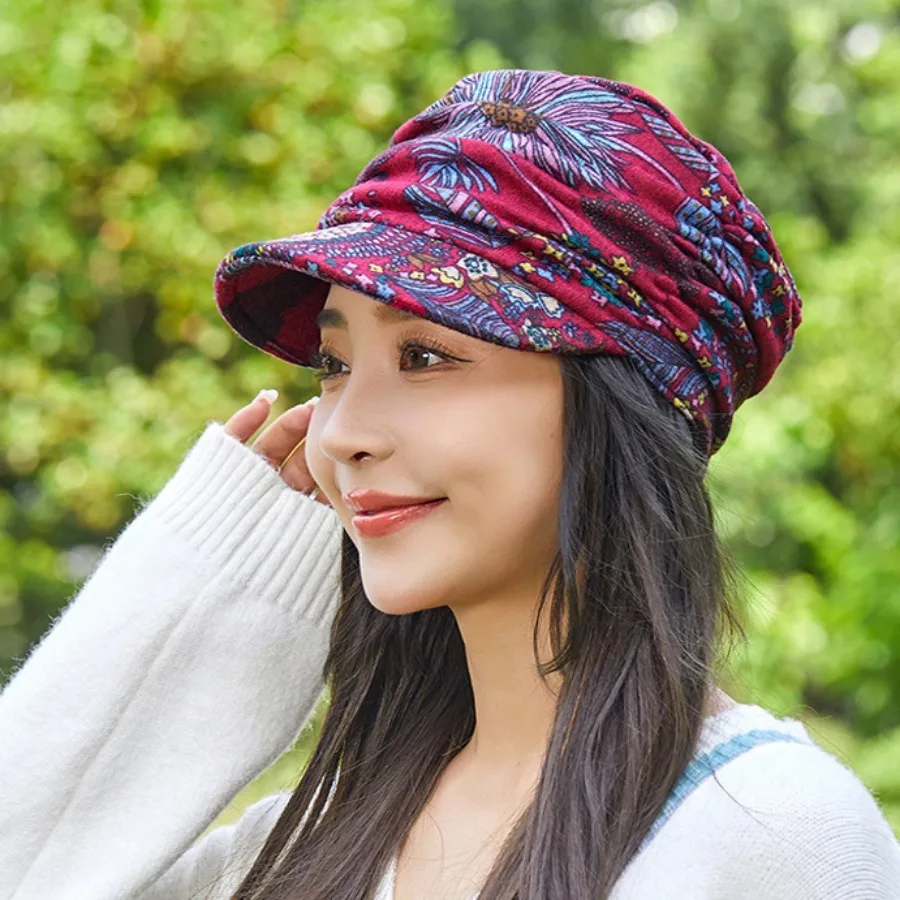 Topi Bertepi Pendek Bermotif Merah/Abu-abu 3 Buah, Cocok untuk Semua Musim, Mudah Dibawa, Cocok untuk Perjalanan dan Belanja Sehari-hari