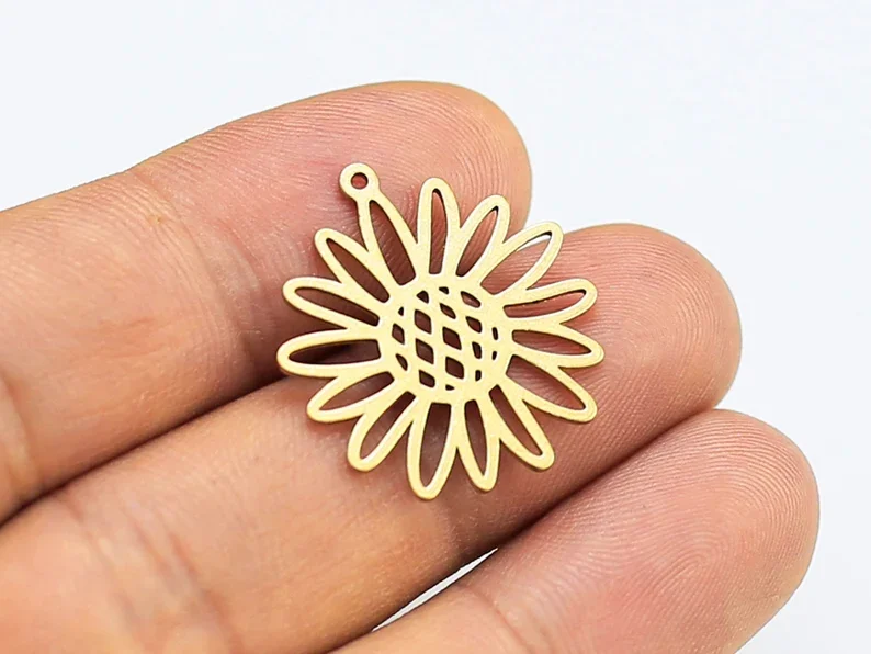 2pcs Brass Sunflower Charm, Daisy Earring Charms, Earring Accessories, Flower Brass Findings, 25.2x23mm, Jewelry Making - R1893