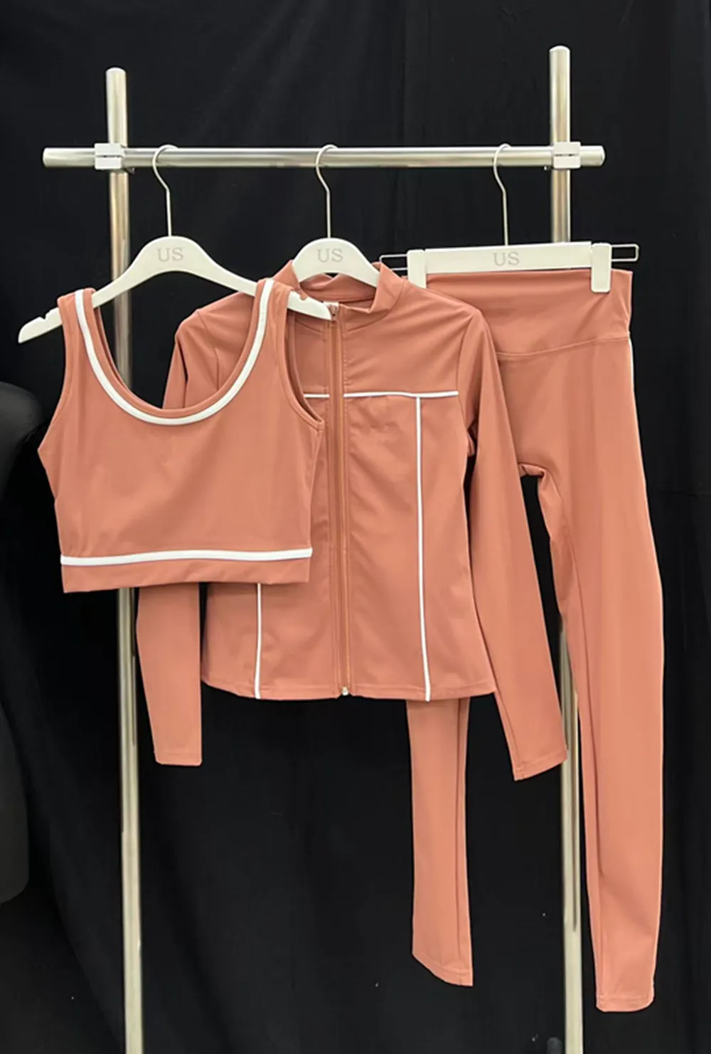 

Women's summer new stand up collar zipper yoga fitness long sleeved sports casual pants 3-piece set
