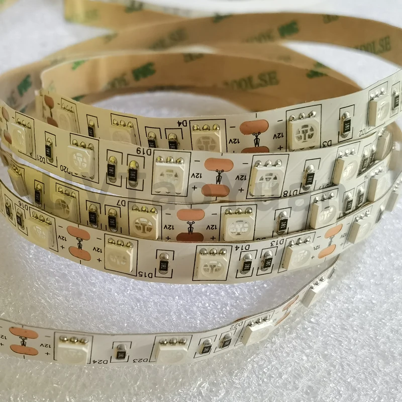 

УФ-светодиодная лента 395 нм, гибкая, SMD5050, 60 светодиодов/м, 12В, 5м, самоклеящаяся, для декора вечеринок, УФ-отверждения ногтей, обнаружения пятен