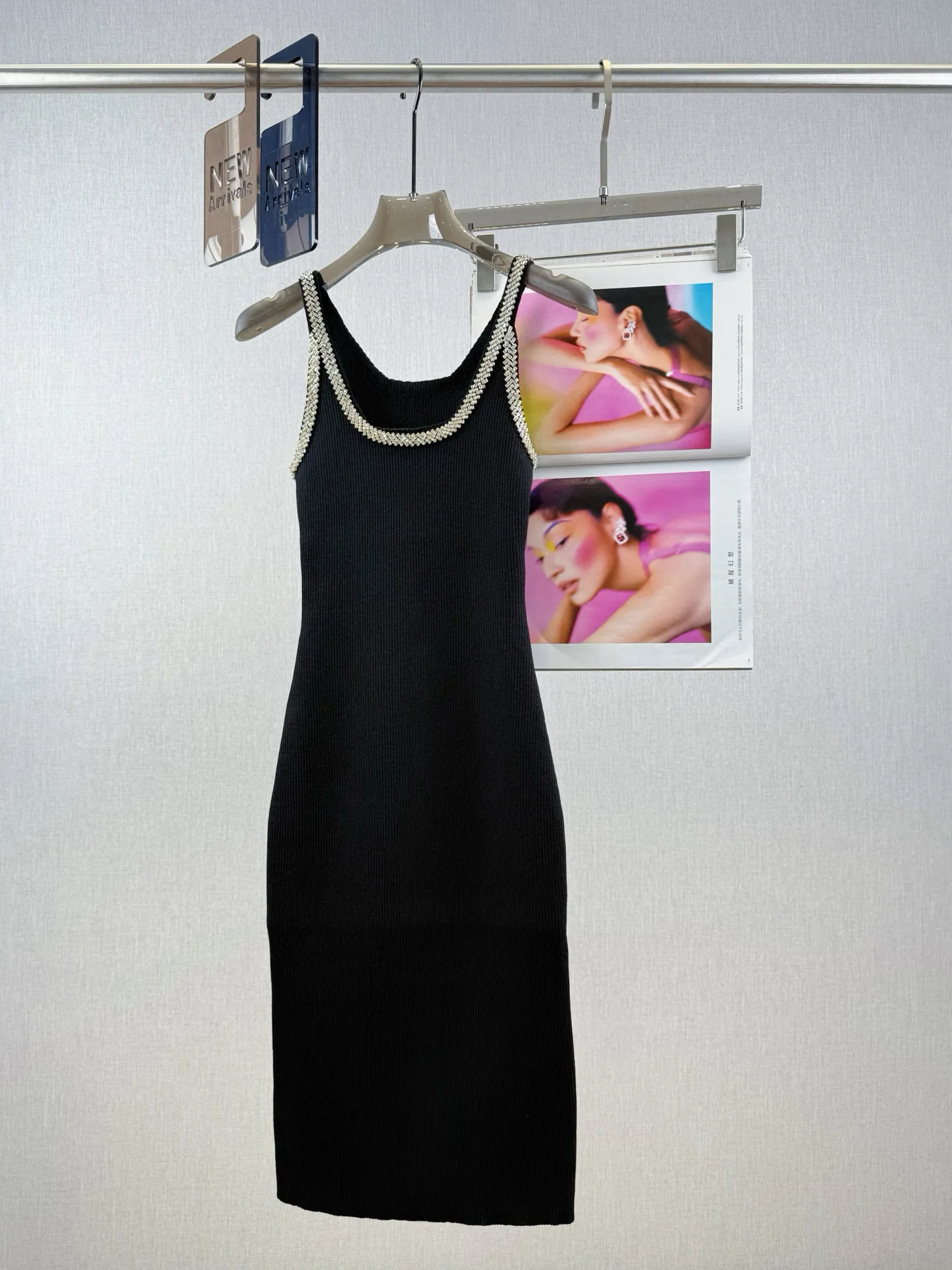 

Elegant figure flattering jersey spaghetti straps slim fit pencil dress