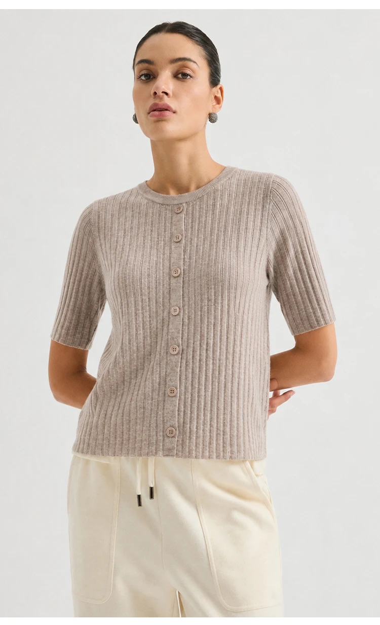 MZ62010 Damen-Pointelle-Strickpullover mit Rundhalsausschnitt, kurzen Ärmeln, Knopfdetails, Modal-Mischung, lässiger Pullover für den frühen Herbst – Detail 11