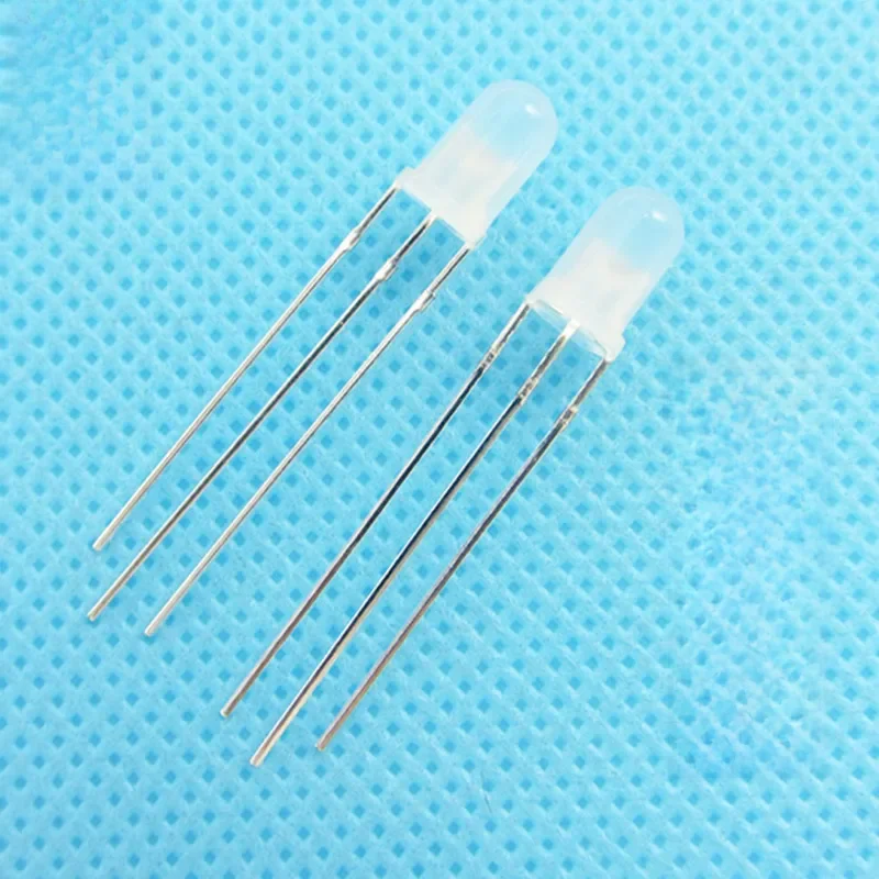 10 sztuk/partia F3 3mm LED Dwukolorowa Dioda LED z Rozproszonym Światłem Czerwono-Zielonym Szmaragdowym, Wspólna Anoda, Okrągła Dioda Emitująca Światło, Podwójna Matowa Dioda z Dwoma Wtykami, Zestaw DIY — zdjęcie 2