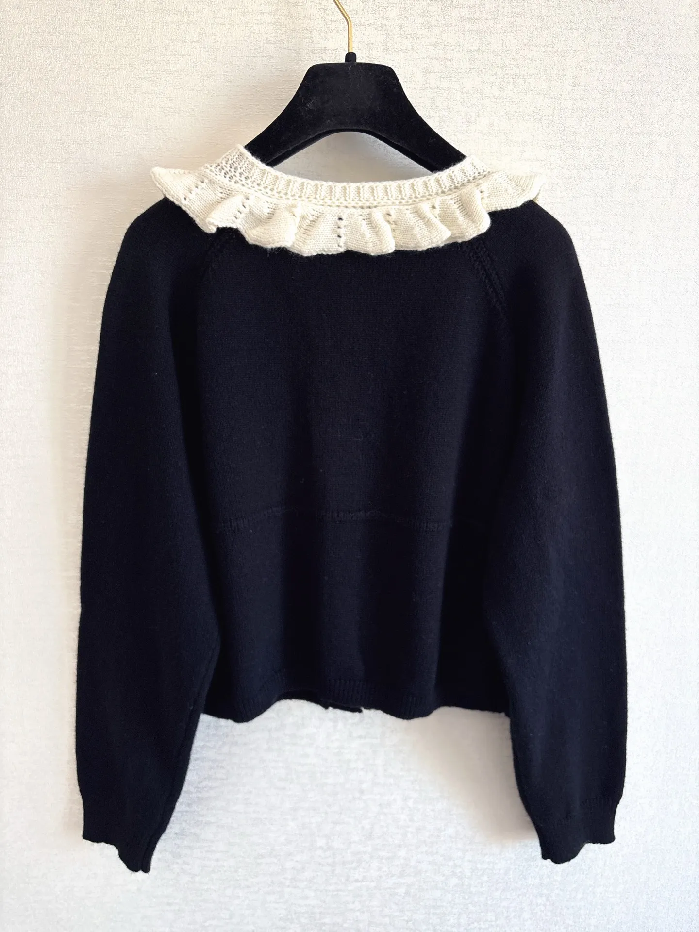 

High end Women's Clothing new Style Contrasting Three-Dimensional Fungus Lace Collar Wool Knitted Cardigan Top 154