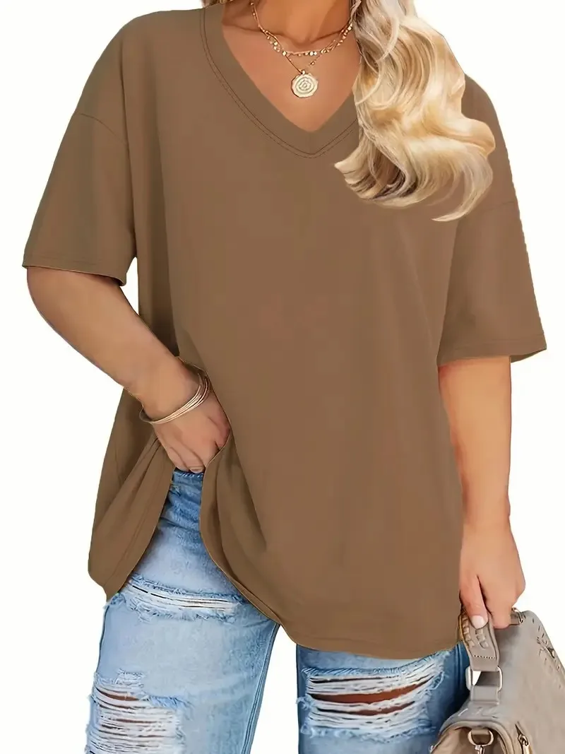 

Plus Size Women's Relaxed Fit Crew Neck T-Shirt - Soft, Breathable, Short Sleeve Top for Spring & Summer - Casual, Comfortable,