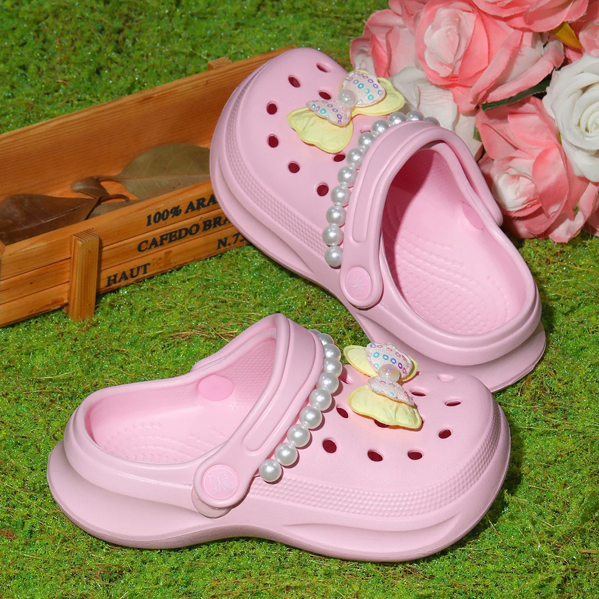 قباقيب خشبية عصرية للأطفال في الصيف، أحذية حديقة خفيفة الوزن من مادة EVA قابلة للتنفس وغير قابلة للانزلاق #1