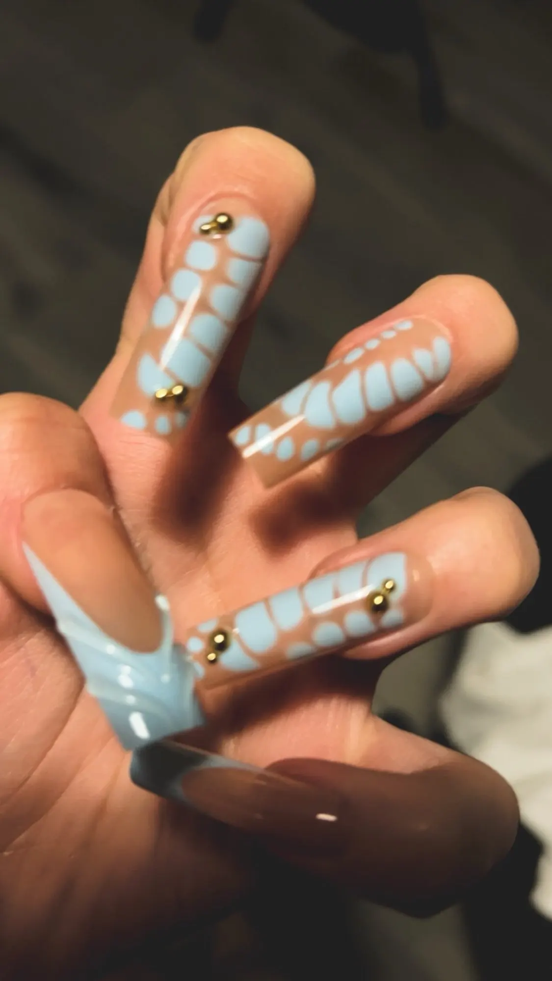 24Pcs Brown Long Coffin False Nails Glitter Ballet Wearable with French Design Fake nails Full Press on Nail Ins Nail Tips Art photo review