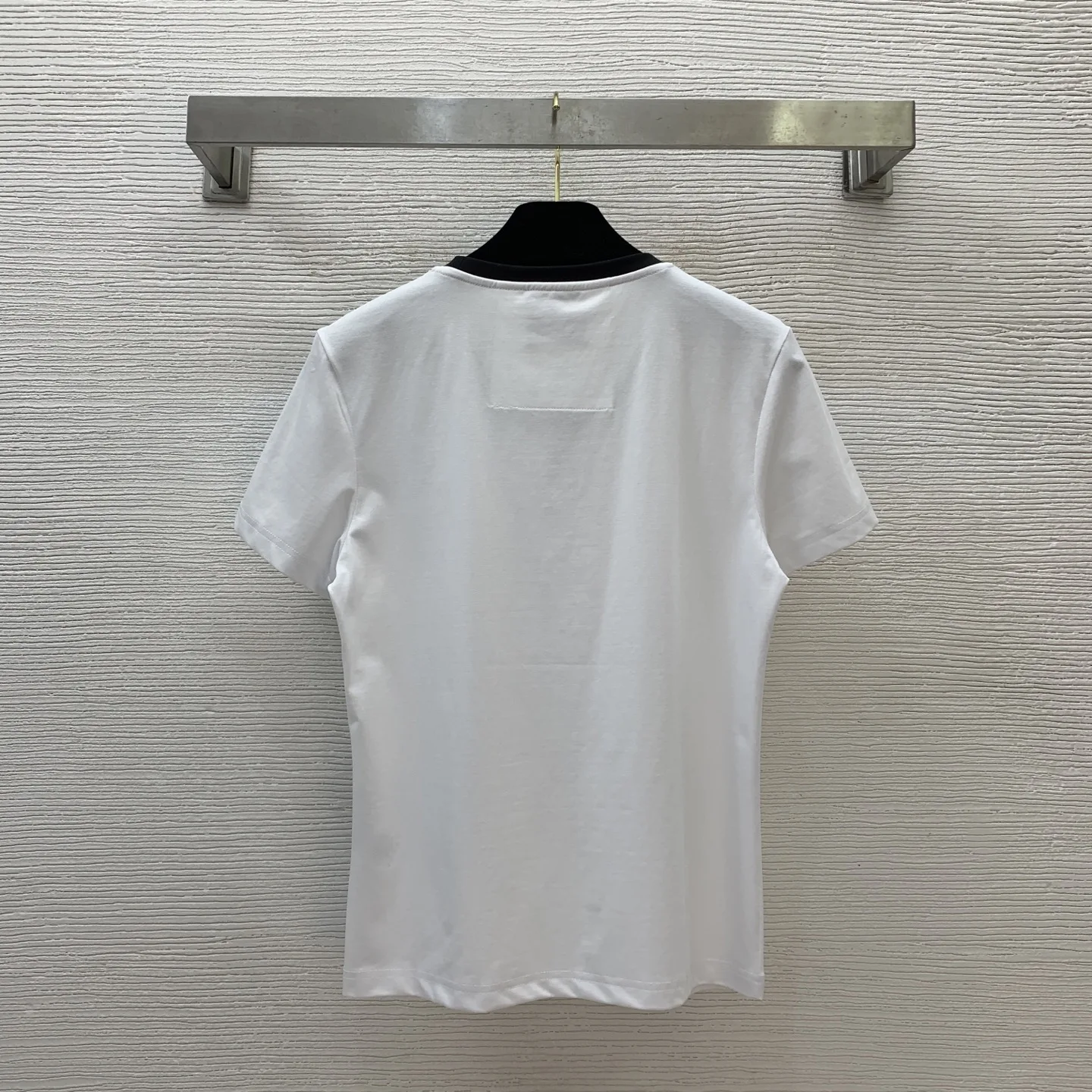 

2025 New T-shirt O-neck Cotton Short-sleeved Fashionable Versatile Slimming Figure-hugging