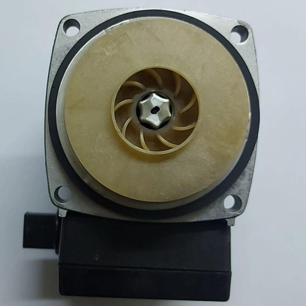 pompy wodne do części kotła gazowego pompa obiegowa kotła gazowego UPS 15-50 85W