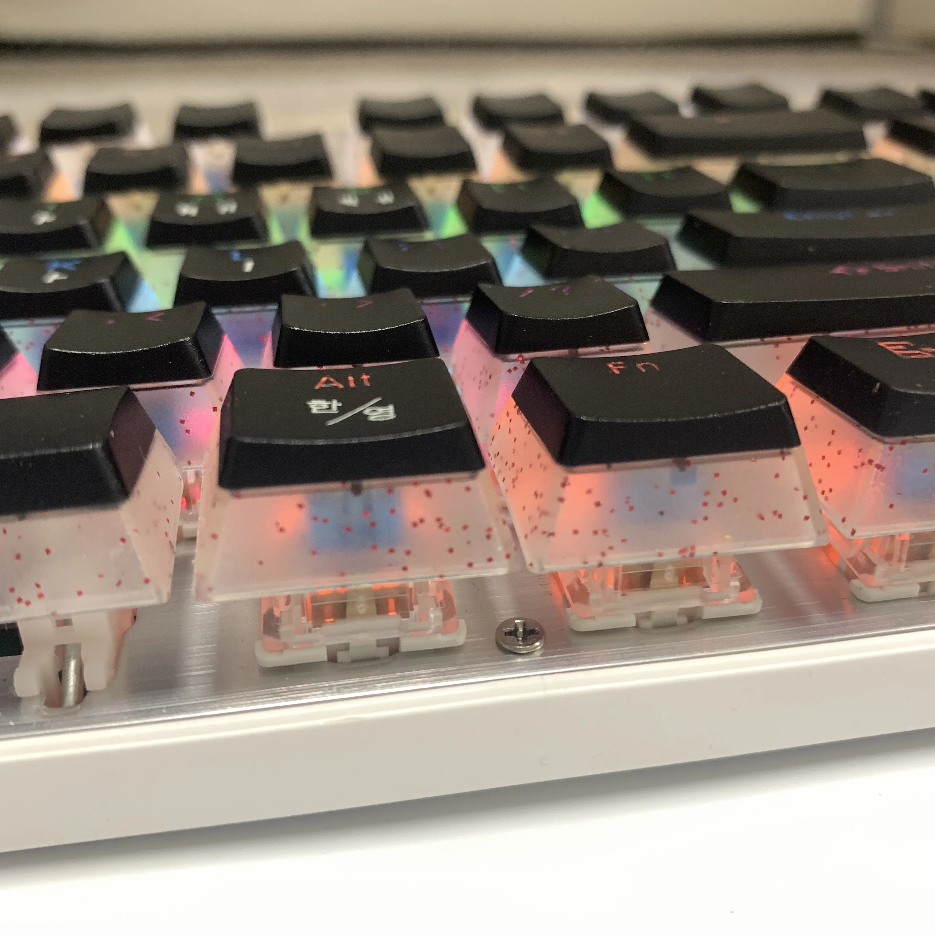 104 Kunci Hangul Keycap Korea Pudding Keycap PBT Glitter Baru Ganda untuk Keyboard Mekanik Keycap Transparan dengan Bubuk Emas