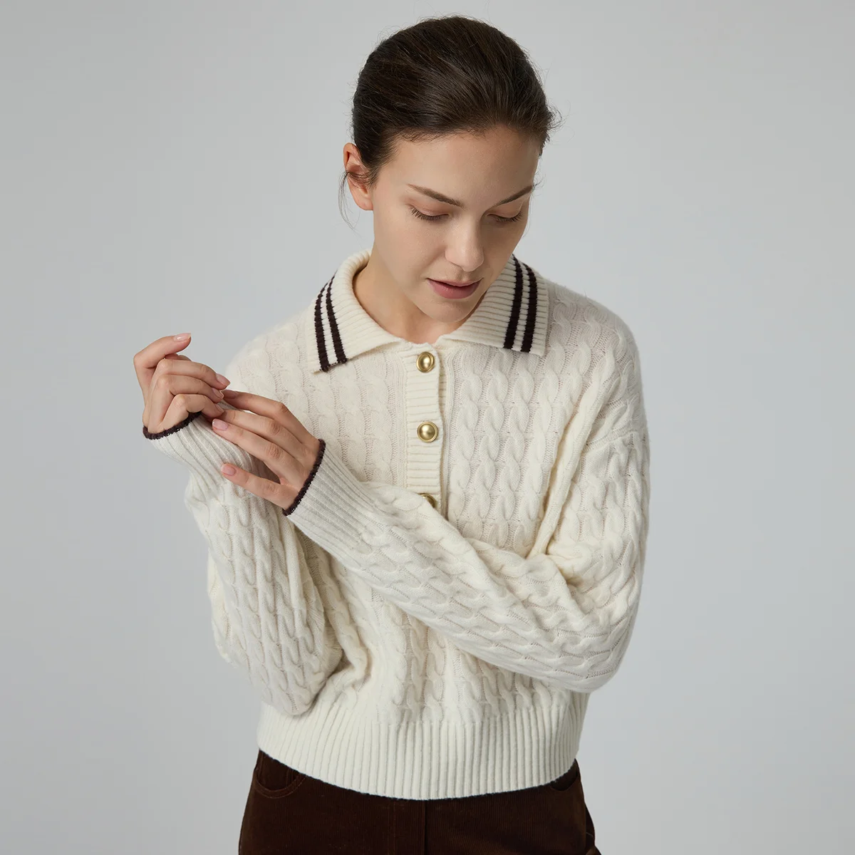 

BD4521336 Luxury 100% Pure Wool Sweater Women Polo Collar Twisted Knit Pullover Elegant Gold Button Female Jumper Chic Tops