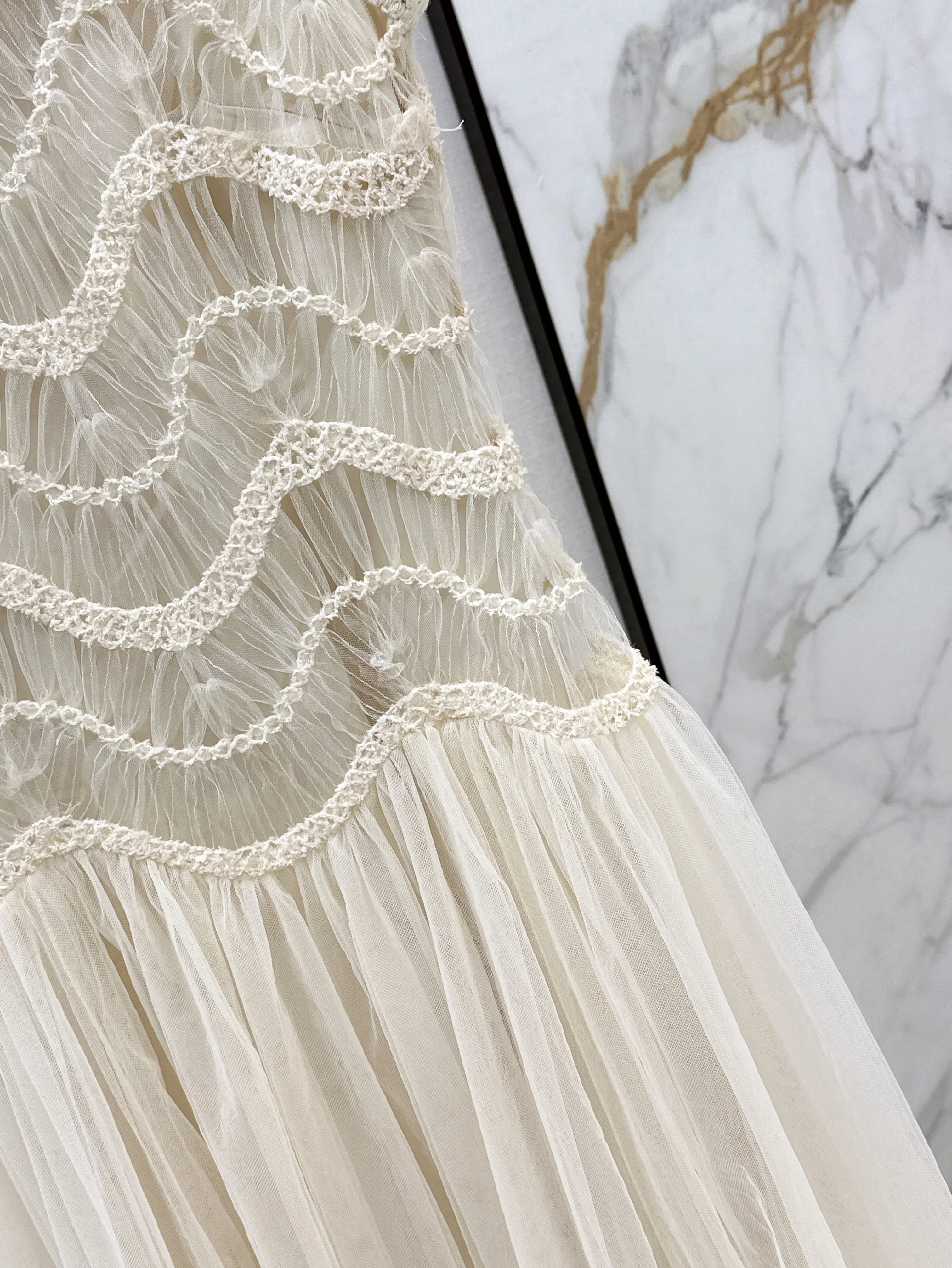 2025 nuovo abito da donna senza maniche girocollo trasparente ritaglio abito in puro cotone abito da sera sottile e sexy color carne