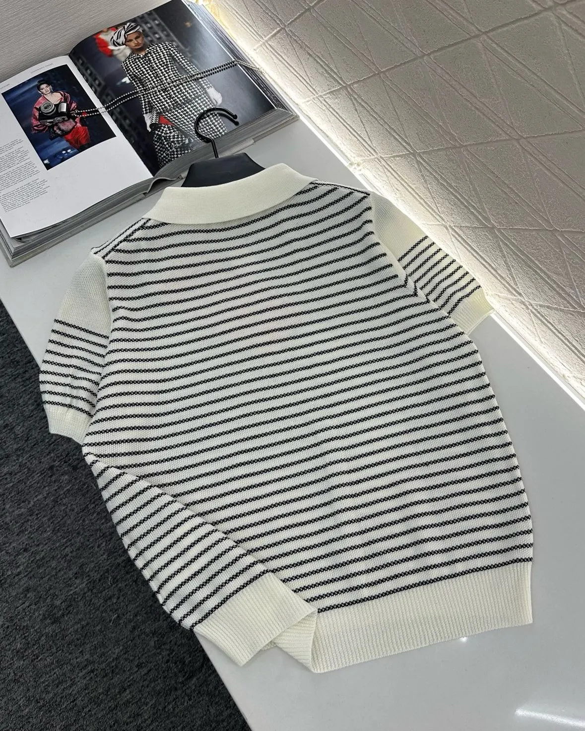 

2025 New Short-sleeved Pullover Wool Striped Sweater Fashionable Versatile Slimming Figure-hugging