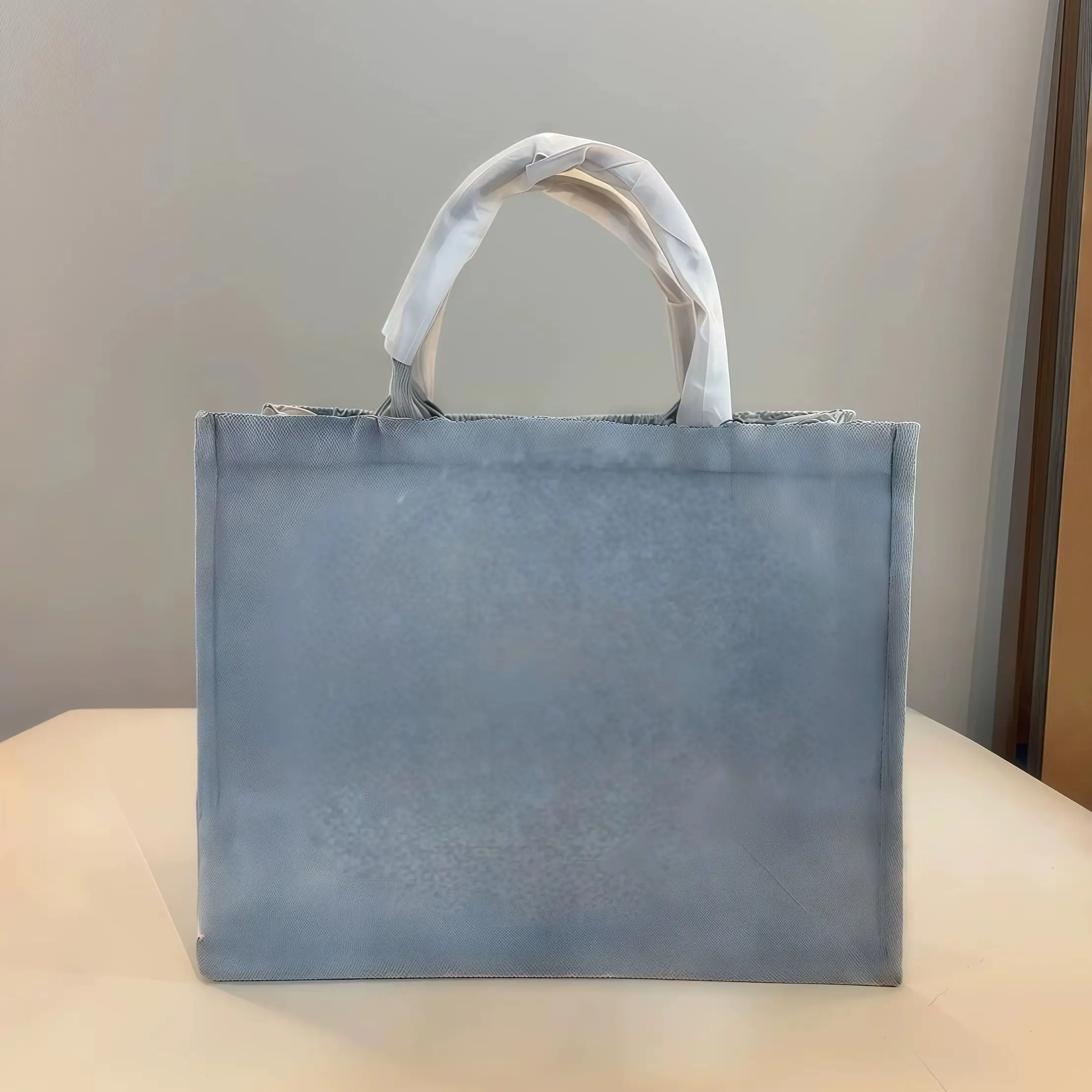 

2026 New Women's Tote Handbag, Two Colors: Blue and Red, Durable, Three Sizes: 42*17*34/36*15*27/27*12*21cm
