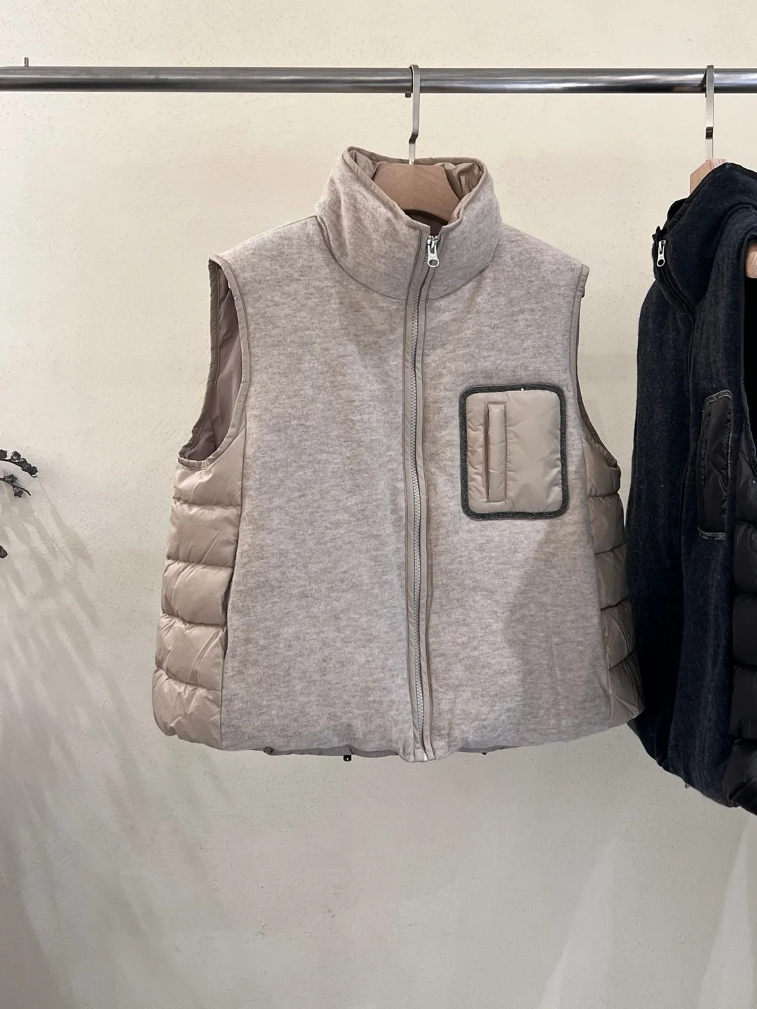 Mid season wool stand collar goose down vest