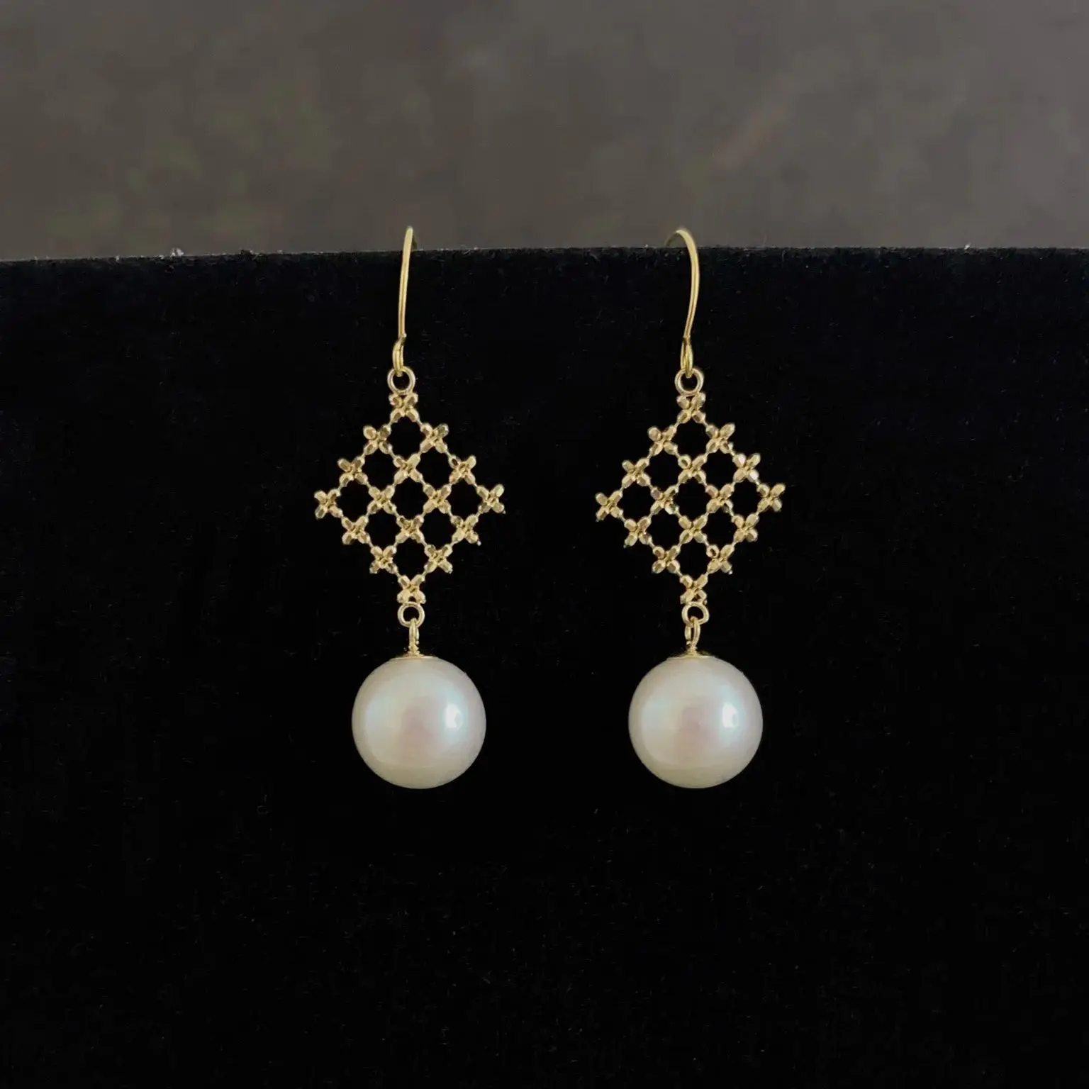 MADALENA SARARA 8-9mm Freshwater Pearl Lace Square Women Dangle Earrings 18K Yellow Gold Made