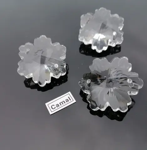 Camal 10PCS 지우기 30mm 2 구멍 눈송이 크리스탈 느슨한 구슬 프리즘 SunCatcher 샹들리에 조명 램프 부품 웨딩에 매달려