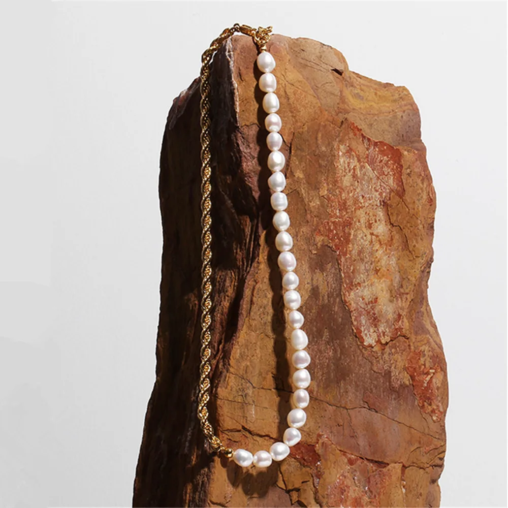 Natural Freshwater Pearl Beads Necklace Twisted Rope High Grade Brass Chain Spliced Clavicle Chain Women Luxury Party Jewelry