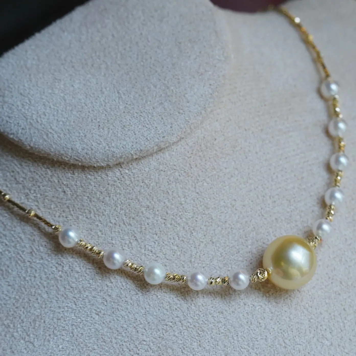 MADALENA SARARA 18K Yellow Gold Saltwater Pearl Beaded Necklace Women Necklace