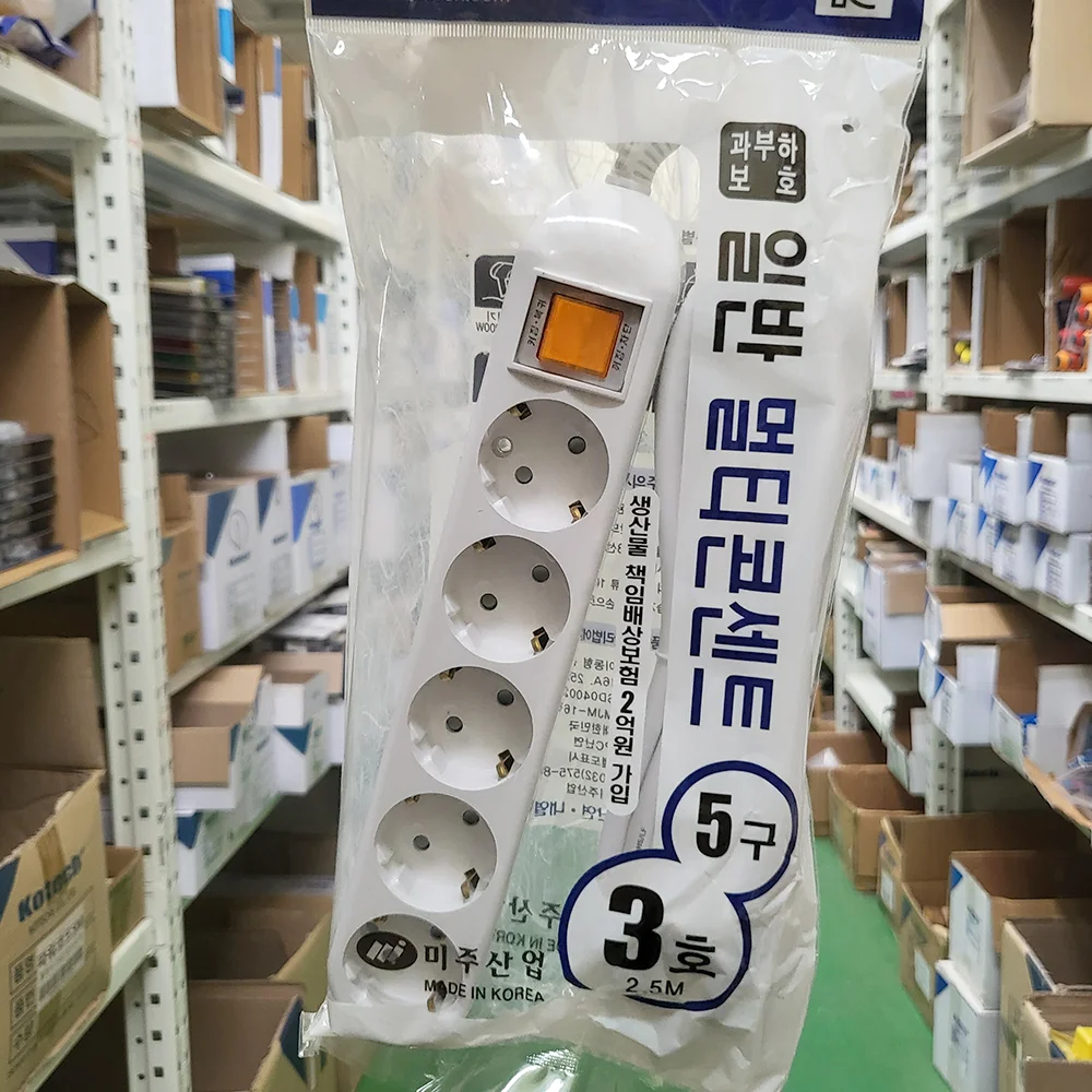 Multi Tab Ground Safety 2 Po 3 Po 4 Po 5 Po 1.5m 2.5m 4.5m outlet for US Industrial Plug Socket Electric USB Charge 0015