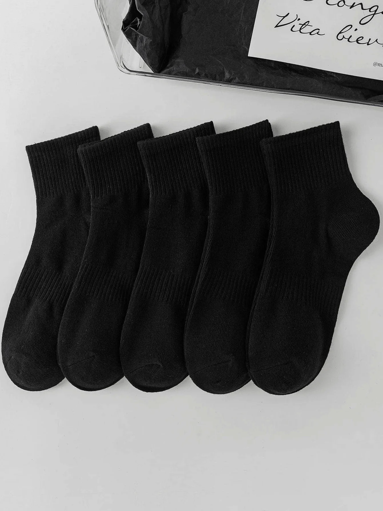 

5 Pairs Black Socks, Solid Color Socks, Korean Style Mid-Calf Socks, Versatile For Summer And Autumn/Winter, Unisex Sports Socks, Couple Socks