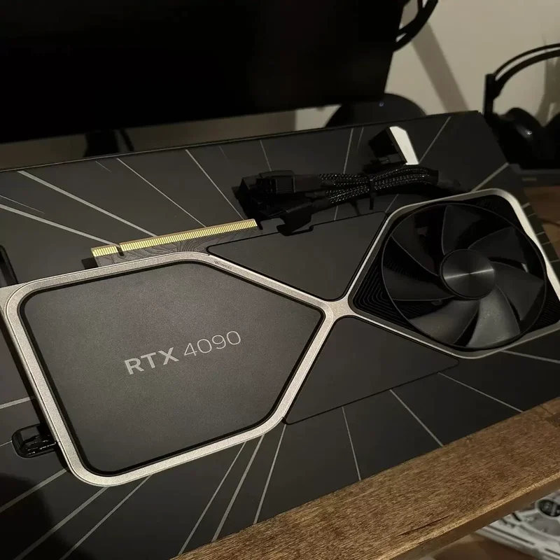 عرض ترويجي لبطاقة الرسومات NVIDIA GeForce RTX 4090 Founders Edition بسعة 24 جيجابايت #1
