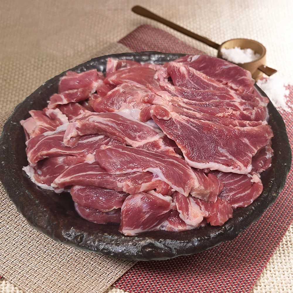 제주 돼지 뒷고기 부드러운 식감의 뽈살 2kg